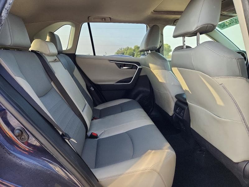 2021 TOYOTA RAV4 LIMITED 11