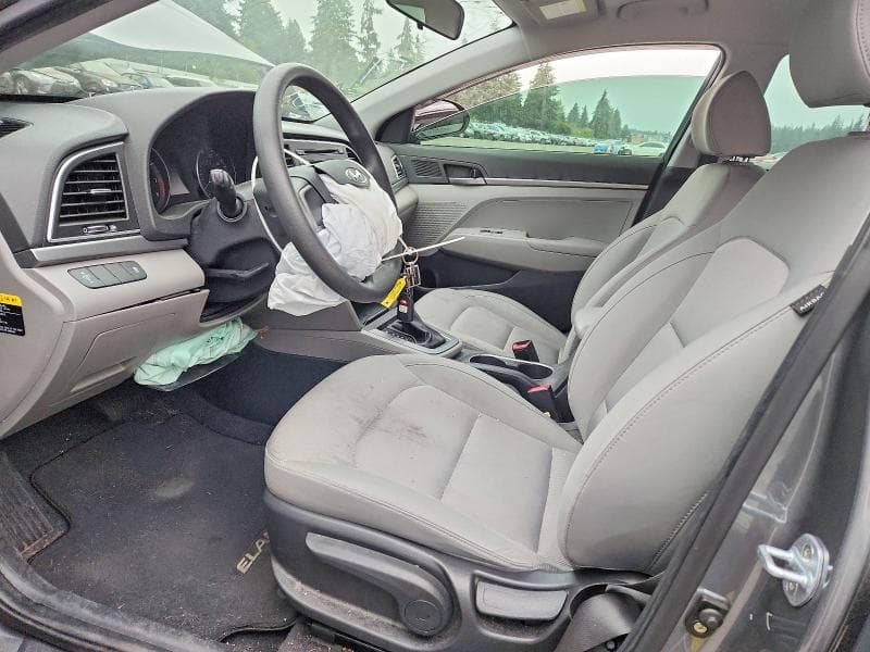 2017 HYUNDAI ELANTRA SE 7