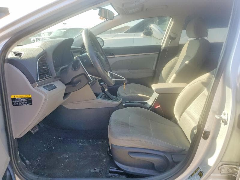 2017 HYUNDAI ELANTRA SE 7