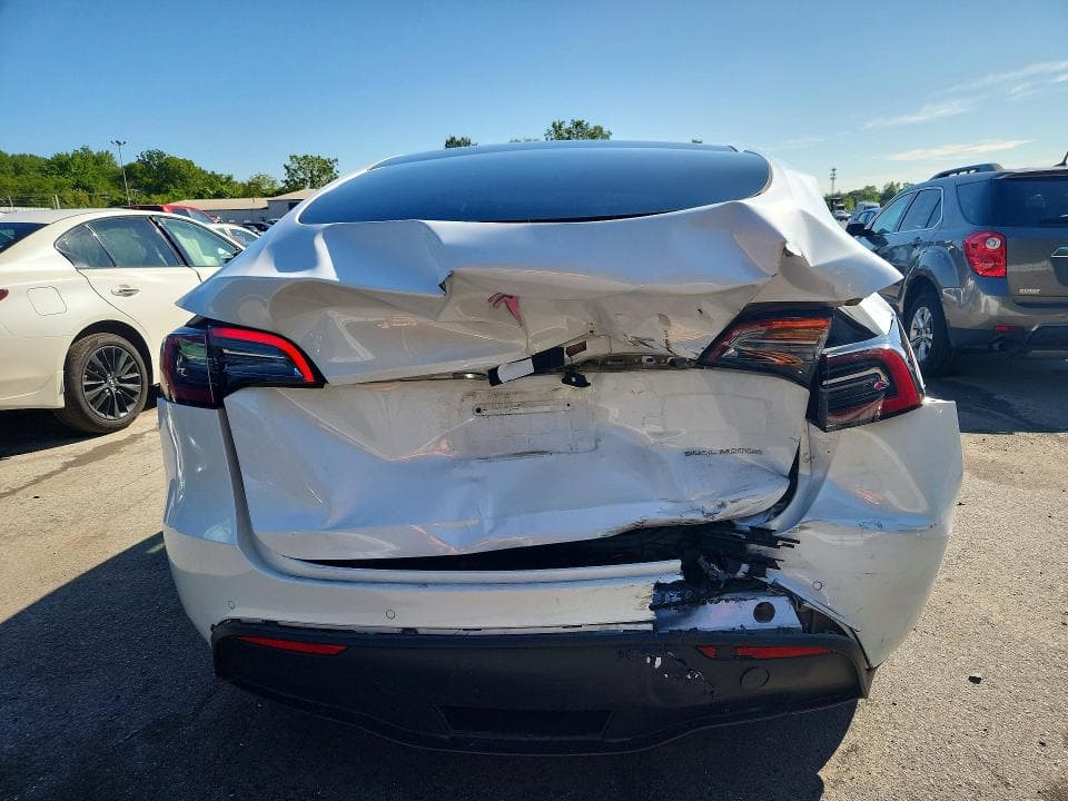 2022 TESLA MODEL Y 6