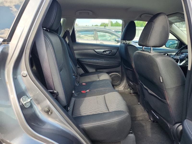 2018 NISSAN ROGUE S 11