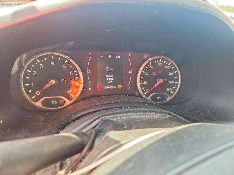 2017 JEEP RENEGADE LATITUDE 9