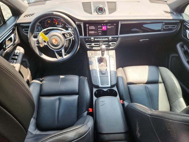 2020 PORSCHE MACAN 8