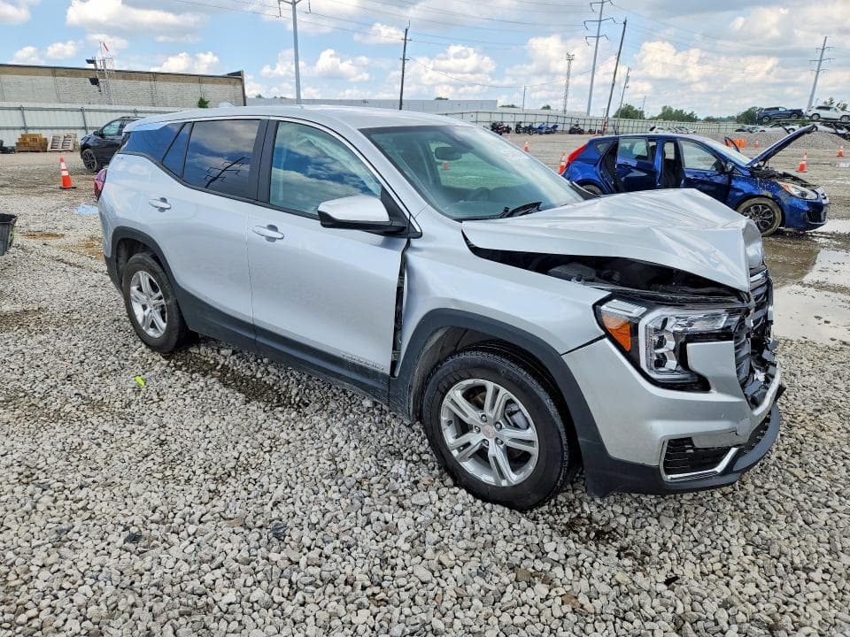 2022 GMC TERRAIN SLE 4