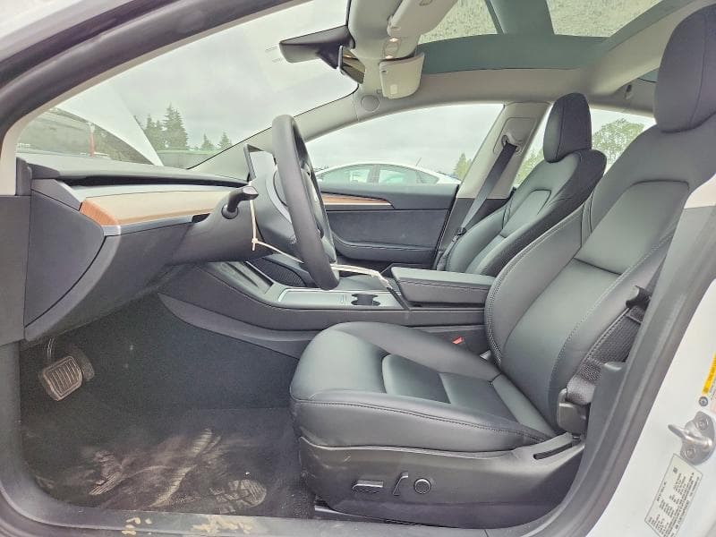 2023 TESLA MODEL 3 7