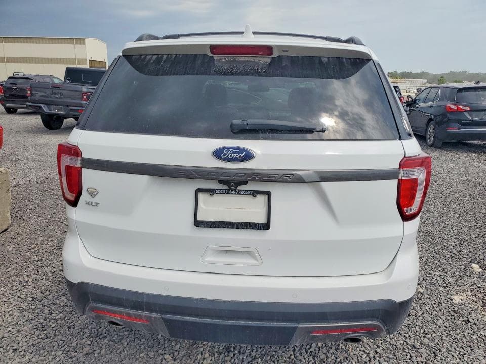 2017 FORD EXPLORER XLT 6