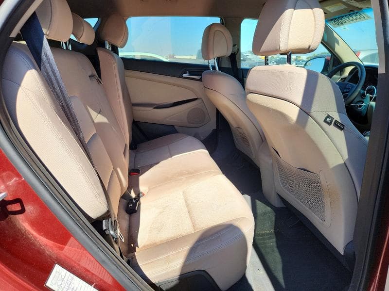 2017 HYUNDAI TUCSON SE 11