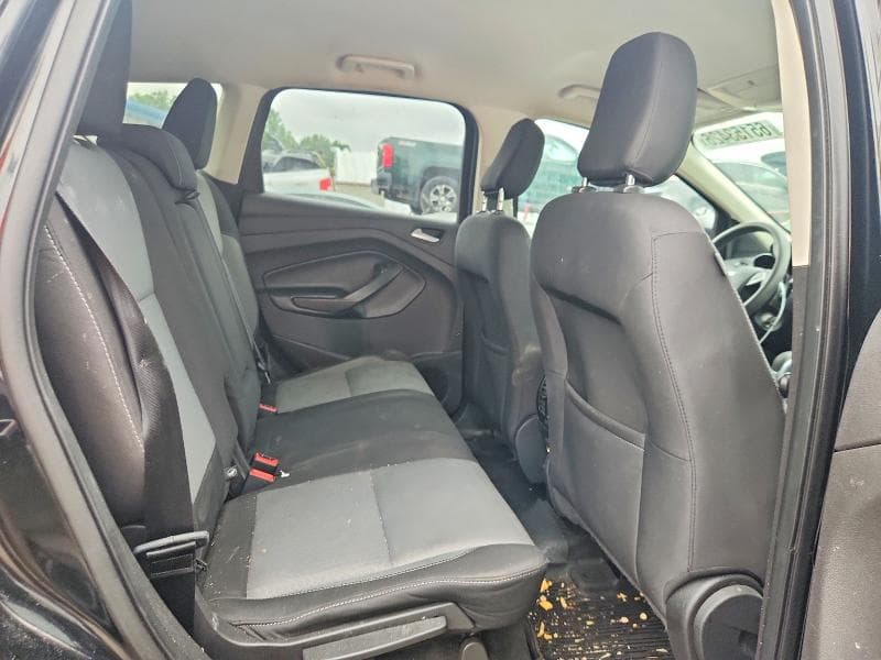 2018 FORD ESCAPE SE 11