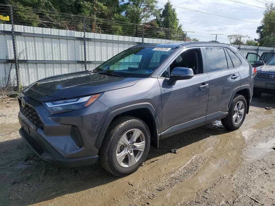 2025 TOYOTA RAV4 XLE - 1