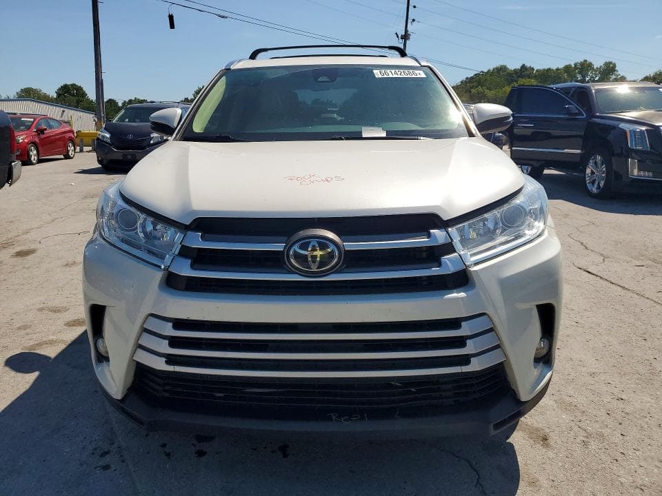 2019 TOYOTA HIGHLANDER XLE 5