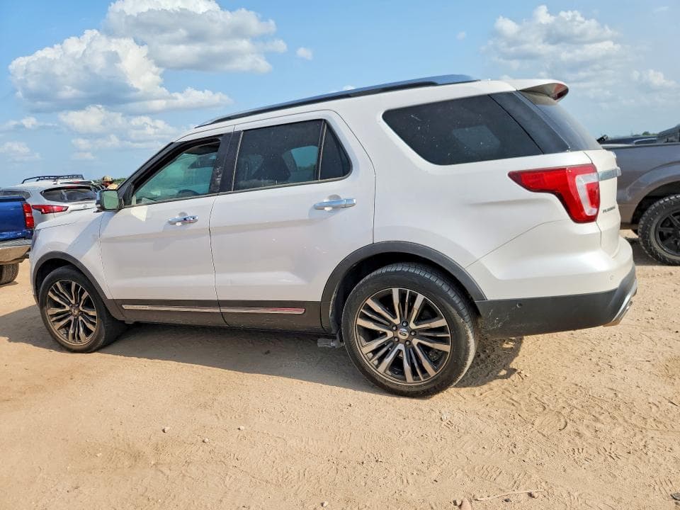 2017 FORD EXPLORER PLATINUM 2