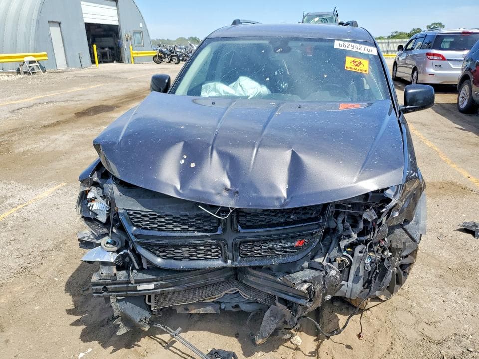 2019 DODGE JOURNEY SE 5