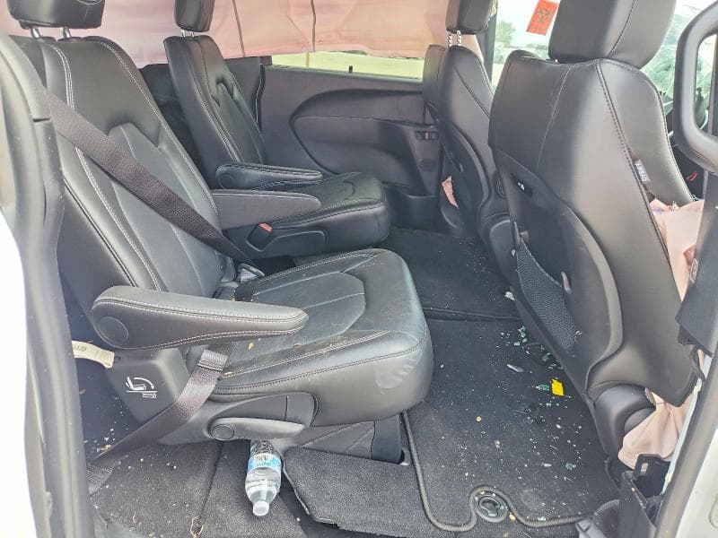 2026 CHRYSLER PACIFICA SELECT 11