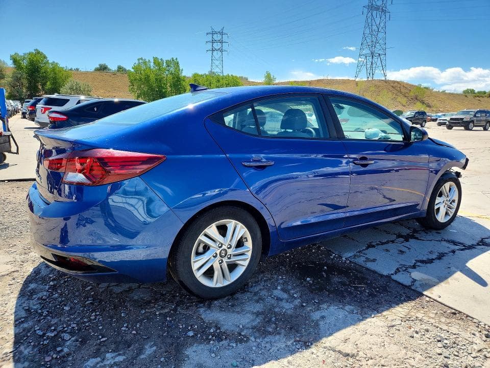 2019 HYUNDAI ELANTRA SEL 3