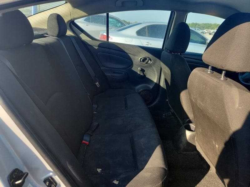 2019 NISSAN VERSA S 10