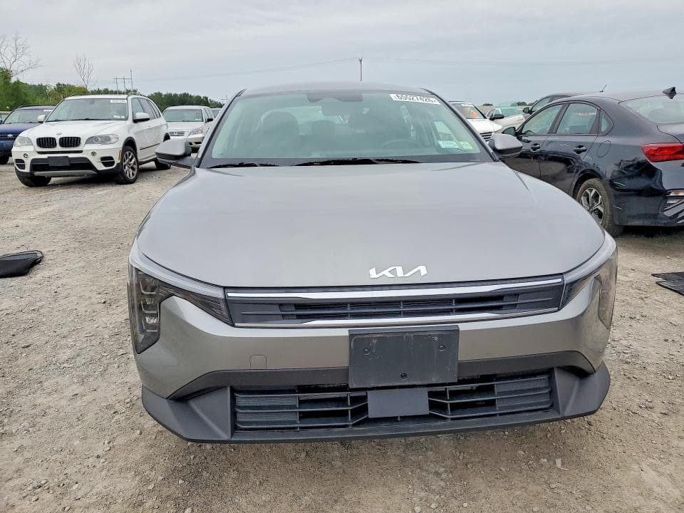 2025 KIA K4 LXS 5