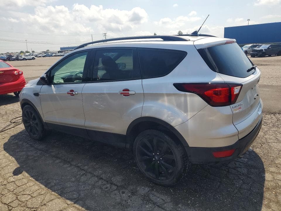 2019 FORD ESCAPE SE 2