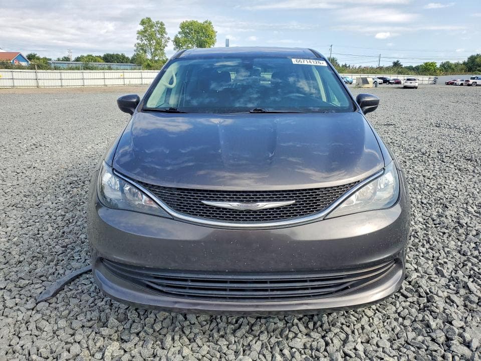 2017 CHRYSLER PACIFICA TOURING 5
