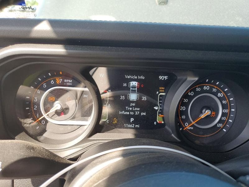 2025 JEEP GLADIATOR SPORT 9