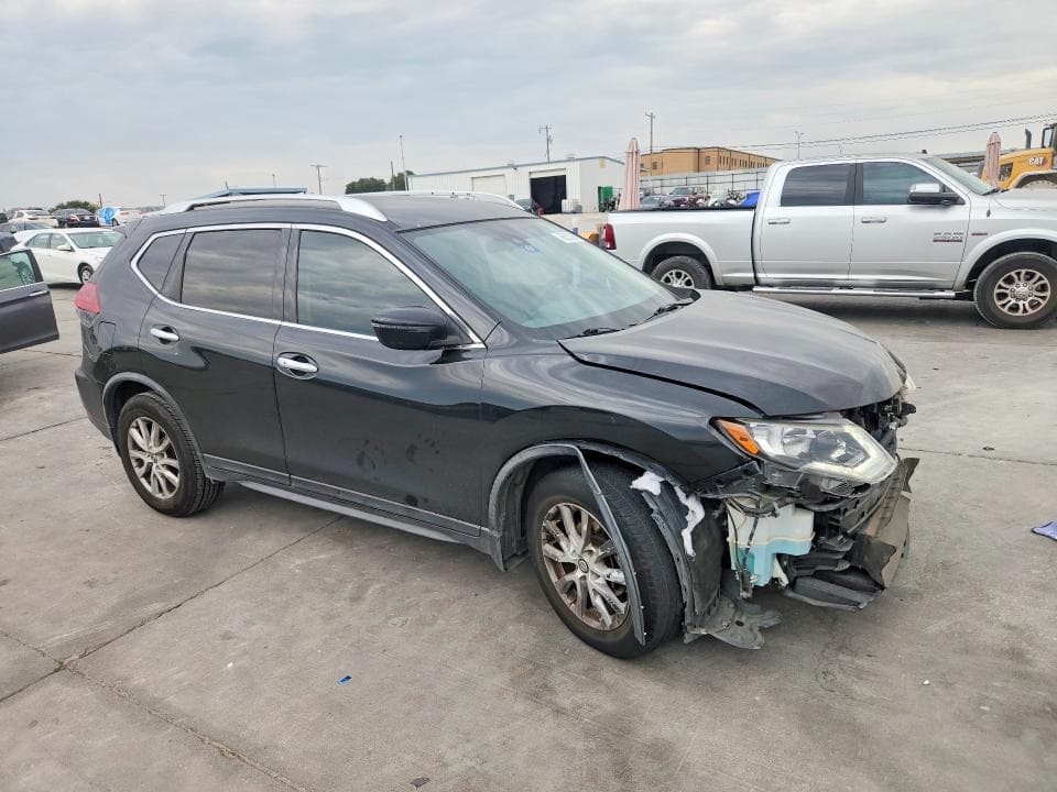2019 NISSAN ROGUE SV 4