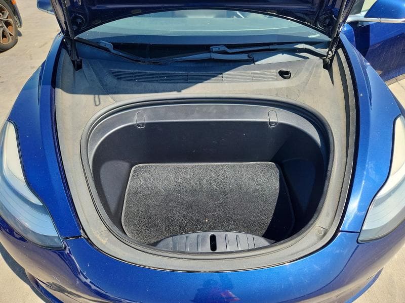 2018 TESLA MODEL 3 11