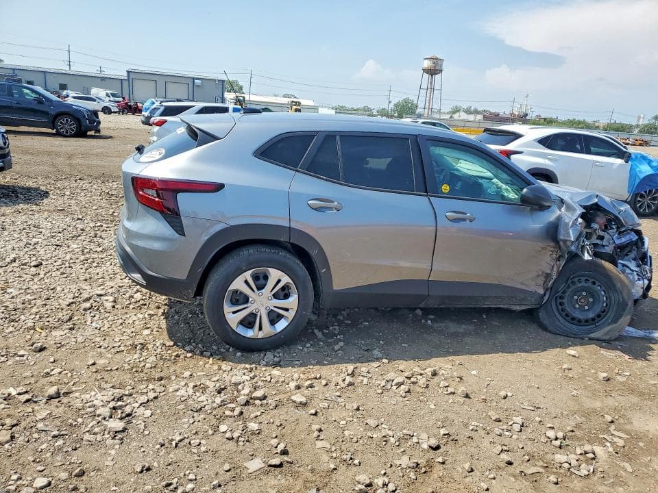 2026 CHEVROLET TRAX LS 3