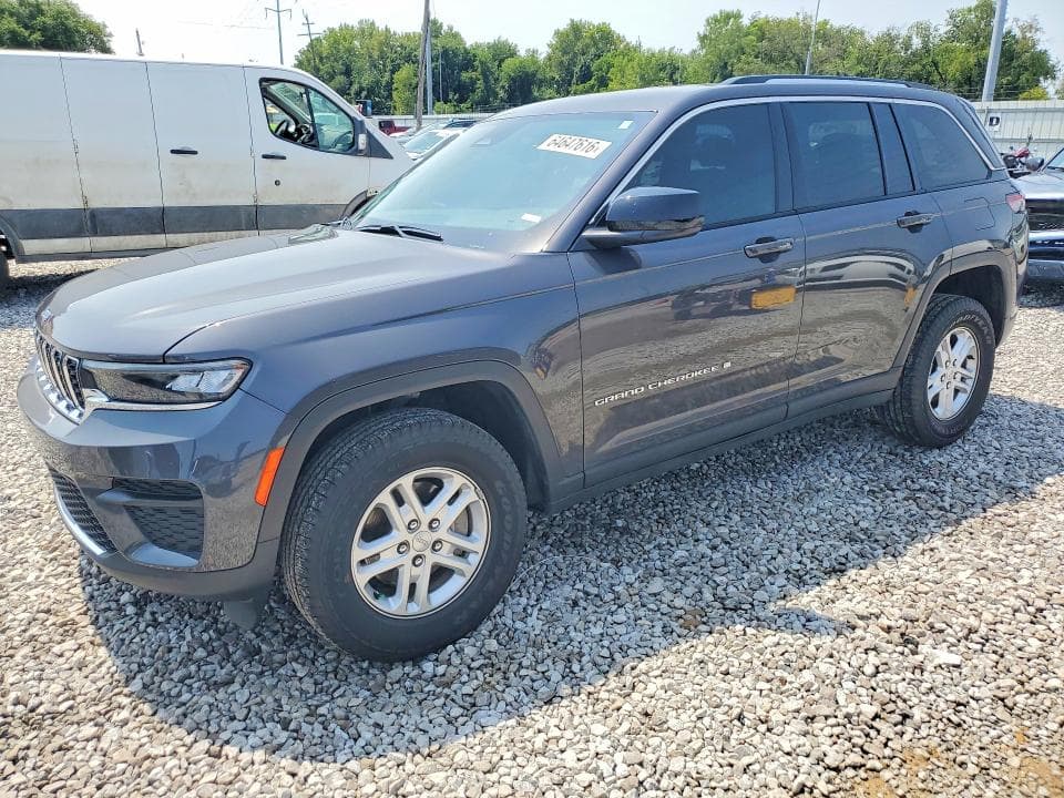 2024 JEEP GRAND CHEROKEE LAREDO - 1
