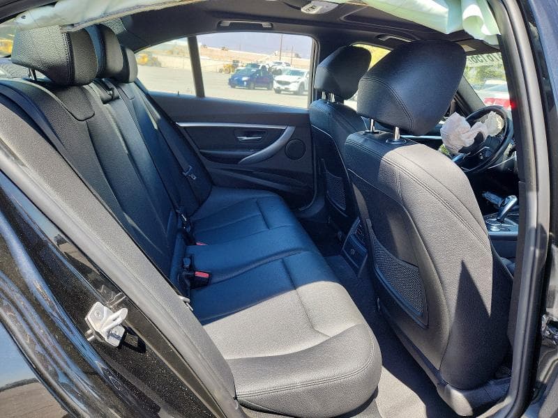 2018 BMW 330E 10