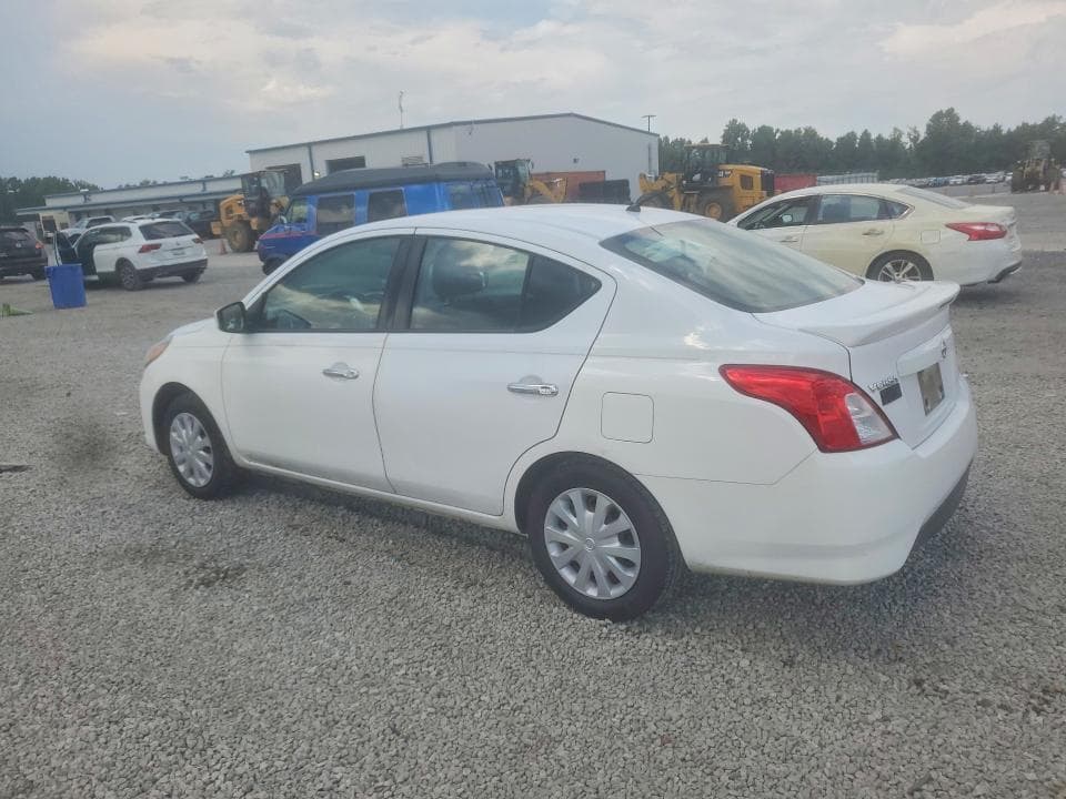 2017 NISSAN VERSA 1.6 SV 2