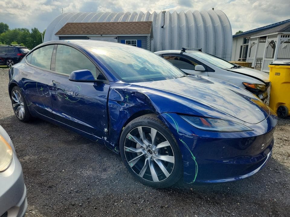 2024 TESLA MODEL 3 4