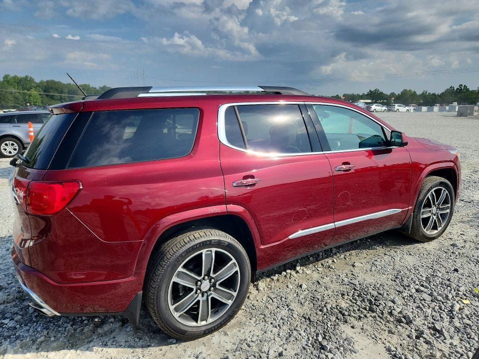 2017 GMC ACADIA DENALI 3