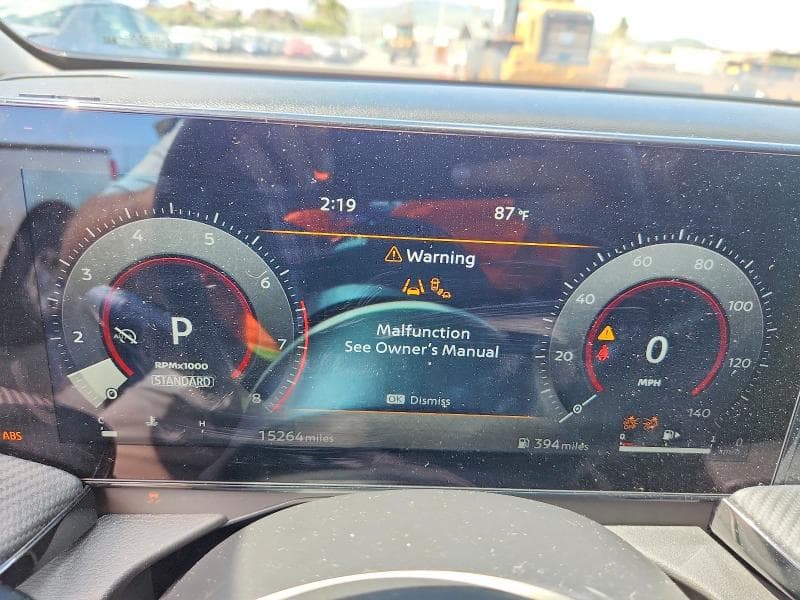 2025 NISSAN KICKS SR 9