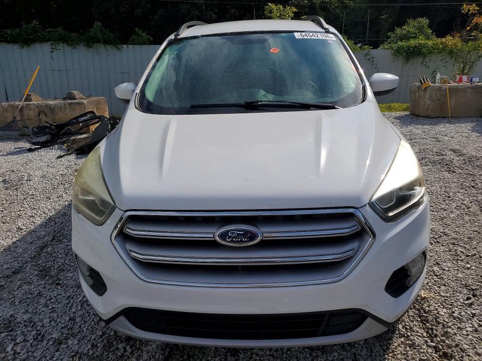 2017 FORD ESCAPE SE 5