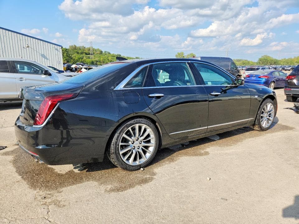 2018 CADILLAC CT6 LUXURY 3