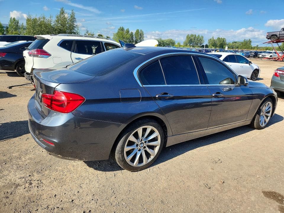 2017 BMW 330 XI 3