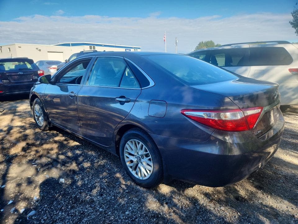 2017 TOYOTA CAMRY LE 2