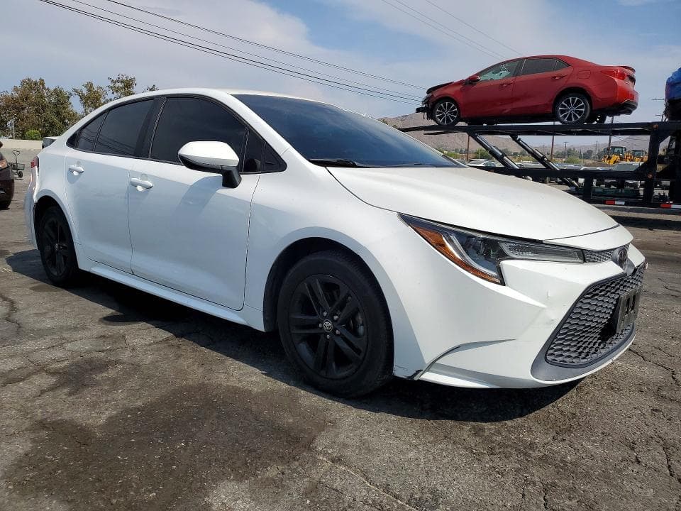 2021 TOYOTA COROLLA LE 4