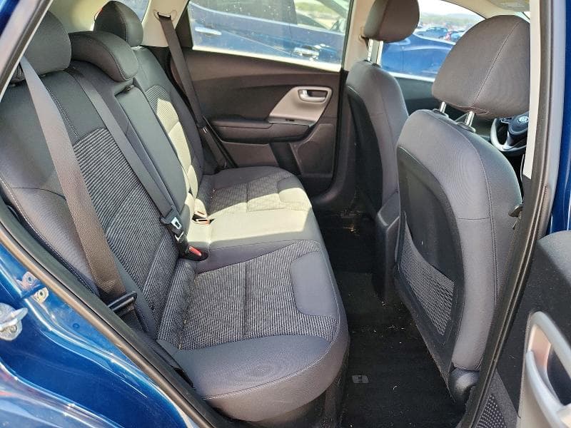 2018 KIA NIRO LX 11