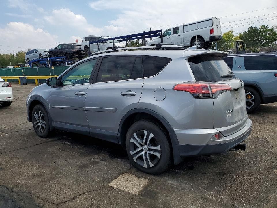 2017 TOYOTA RAV4 LE 2