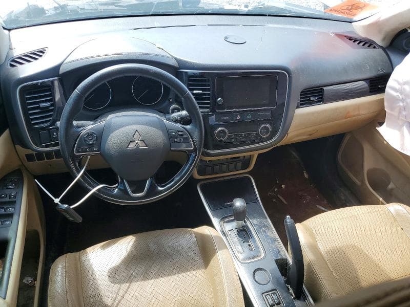 2017 MITSUBISHI OUTLANDER SE 8
