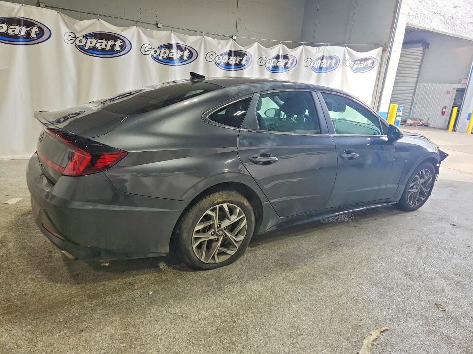 2021 HYUNDAI SONATA SEL 3