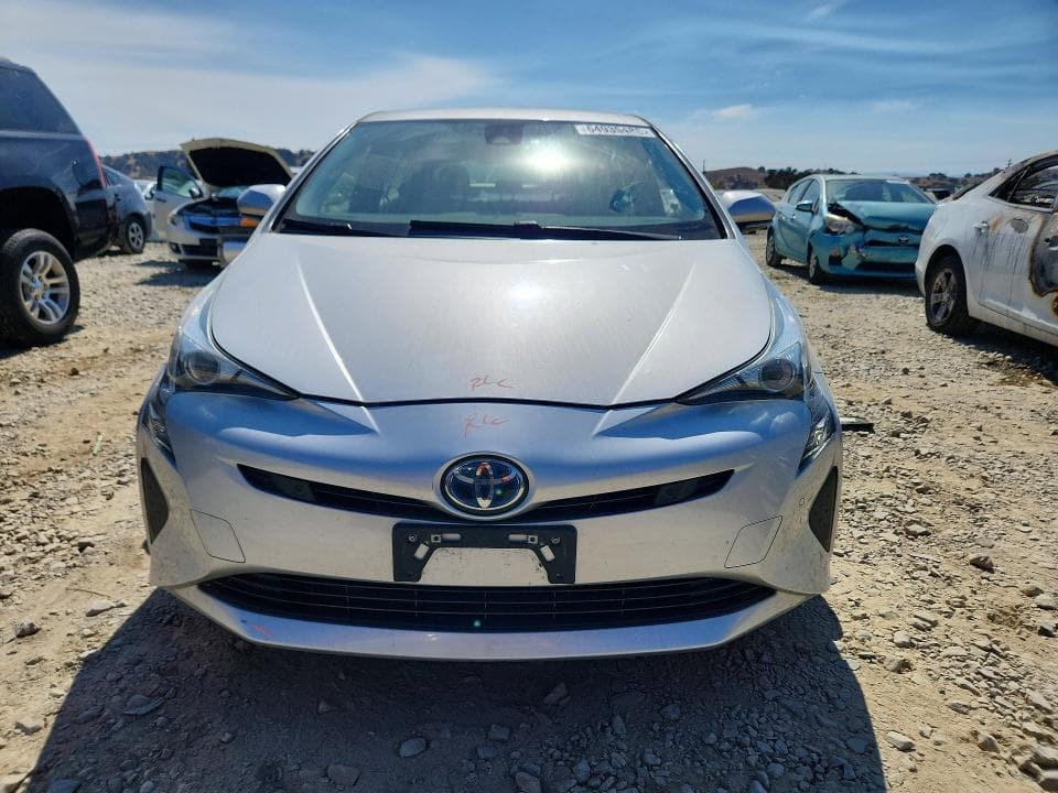 2017 TOYOTA PRIUS TWO 5