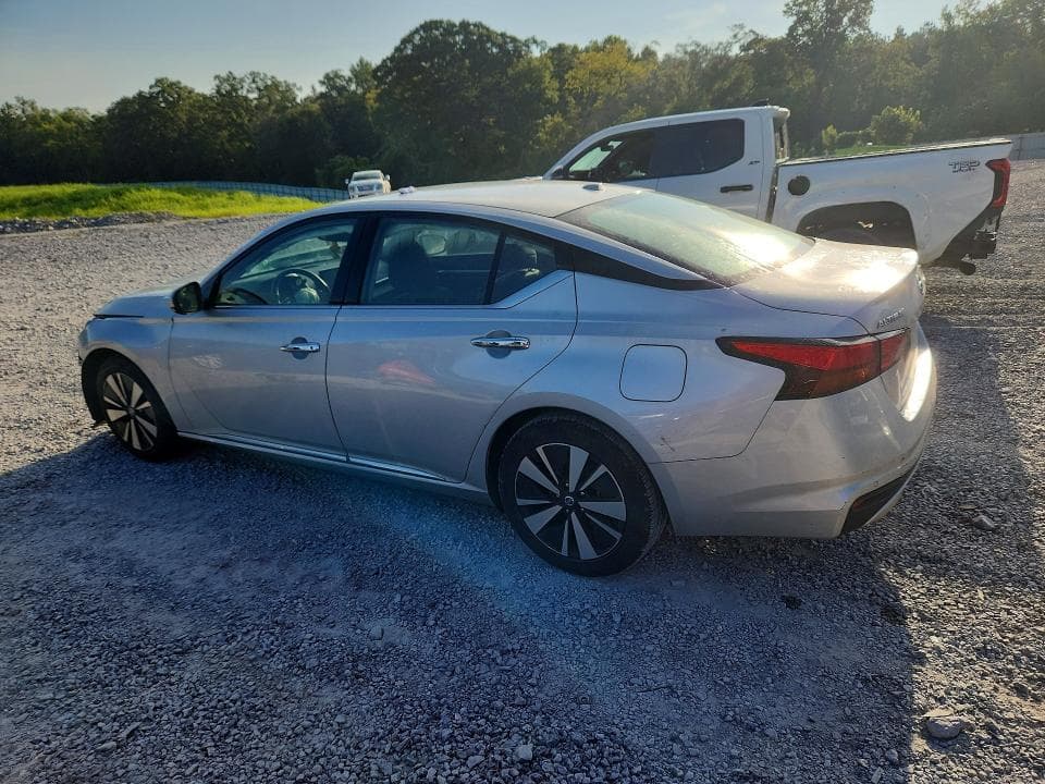 2019 NISSAN ALTIMA SV 2