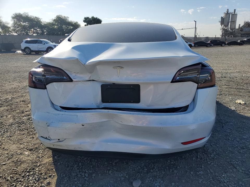 2022 TESLA MODEL 3 6