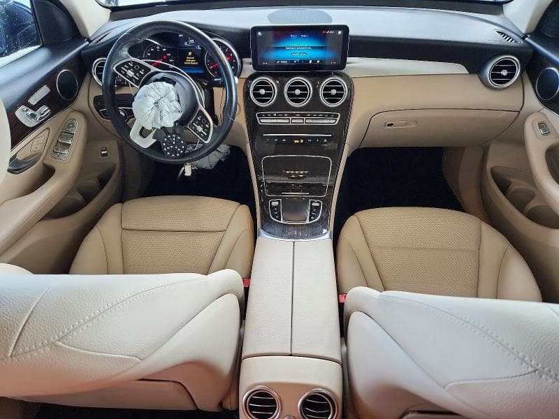 2021 MERCEDES-BENZ GLC 300 8