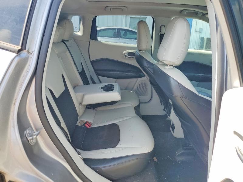 2017 JEEP COMPASS LATITUDE 11