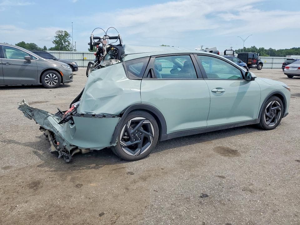 2025 KIA K4 EX 3