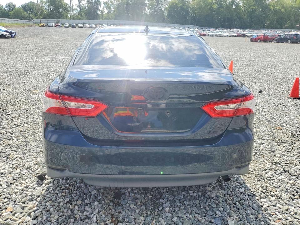 2020 TOYOTA CAMRY LE 6