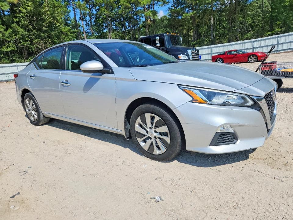 2019 NISSAN ALTIMA S 4