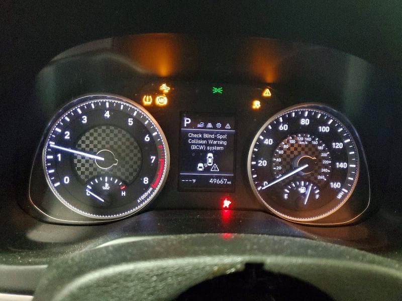 2020 HYUNDAI ELANTRA SEL 9